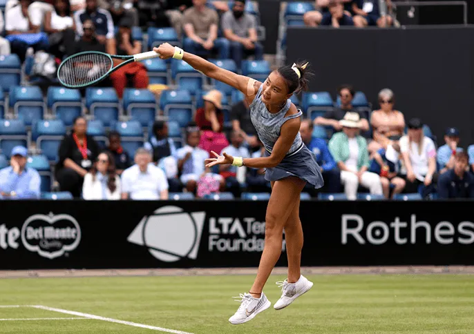 WTA伊斯特本站:袁悦击败波塔波娃 赢得今年首场草地胜利